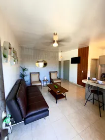 #4 Garage, 5 min to the beach, 10 min to bars, Malecón. - Image 2