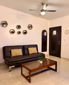 #3 Garage, 5 min to the beach, 10 min to bars, Malecón. - Image 4