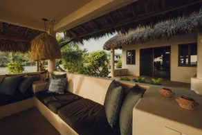 Aldea Lulá' house with private beach - Image 5