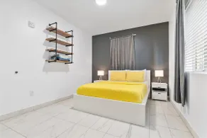 3 Bedroom 3 Bath Steps to Beach - Image 4