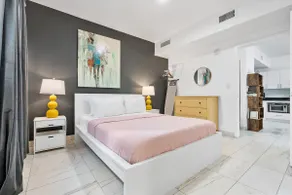 3 Bedroom 3 Bath Steps to Beach - Image 3