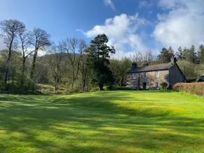Forest Lodge Farmhouse, group accommodation for 24 - Image 4