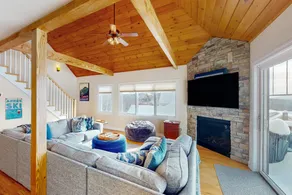 Slopeside 3BR Ski In/Out Mountainview 3rd-Floor - Image 5