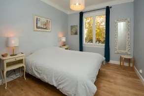 Bright Apartment with Garage – Central Tarascon - Image 3