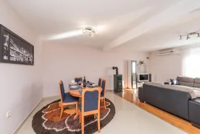 Family Friendly Pool House Ana near Zadar - Happy Rentals - Image 5