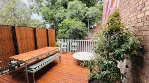 The Atrium: Spacious 3Br Light Filled Terrace! - Image 5