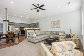 Cozy Loft Downtown Griffin - Image 4