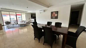 Spacious 2-BR apartment in the best location! - Image 5