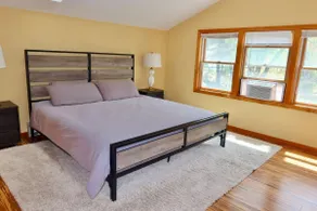 Private Beach! Kayak, Swim, Fish! Hot Tub, Sauna & Boat Dock. Year-Round Fun! - Image 4