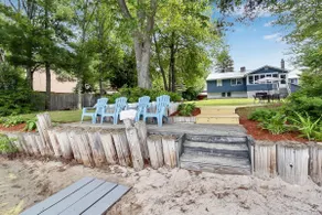 Private Beach! Kayak, Swim, Fish! Hot Tub, Sauna & Boat Dock. Year-Round Fun! - Image 2