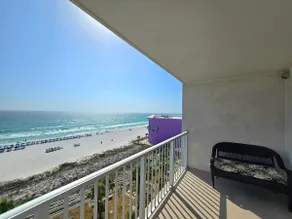 ~Cozy Beachfront condo/Beach Chair/Pools/Fireplace/Tootsies! - Image 4