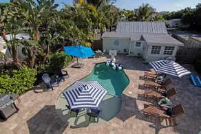 Paradise Breezes & Cottage House, Delray Beach - Image 5