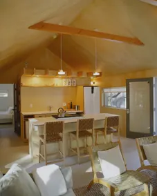 Colorado Lodge / C4 - Image 3