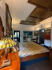 Miami Coconut Grove extravagant luxe guest suite - Image 2