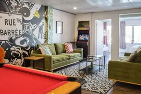 MTLVR #09 | Pool table, arcade, 6 separate beds - Image 4