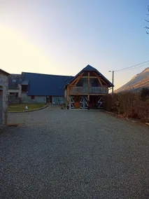 Cozy cocoon in the heart of the Pyrenees - Image 2