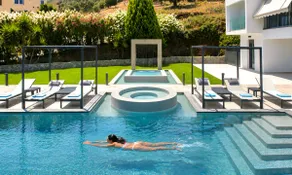 Mistral Suite Heated Pool - Image 3