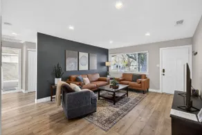 Modern River Getaway | Hot Tub & Designer Interior - Image 4