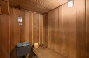 Walk to Slopes - Fireplace - Two Hot Tubs - Sauna! - Image 5
