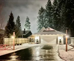 Alpine Villa - Walk to the Main Village and Lake - Image 2