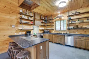 POCONO CREEK LODGE - Image 3