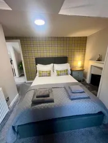 The Tweed - Modern 3 Bed apartment, Melrose - Image 3