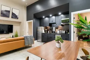 Eva's Zen House | 2BR/2BA | Near Mercedes-Benz - Image 3