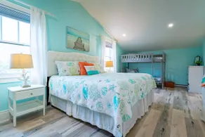 PrivateWhiteSandyBeach, King Bed, Hot Tub, FirePit - Image 4