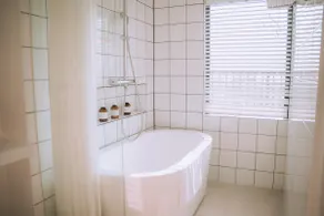 Sunabe Sunset & Oceanview Serviced Apartment、海まで5. - Image 3
