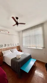 Excellent location next to the subway and tourist attractions - Image 4