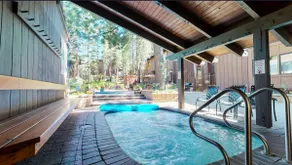 2BR/2BA End Unit, Wlk to Village, Pool/Spa/GameRm - Image 4