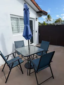 Private Guest Suite w/ Patio in Miami - Image 4