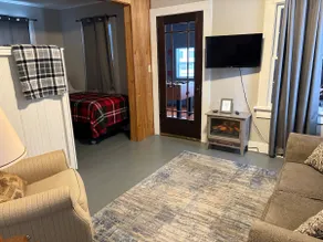 Pet friendly! ATV trails, near downtown - Image 5