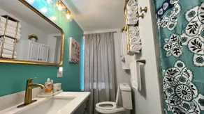 2BR w/ Free Parking & Laundry | Mins to Downtown⁠ - Image 5