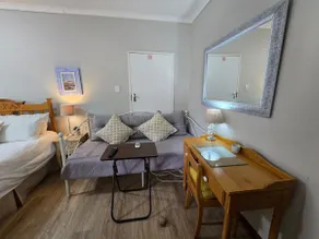 Modern rustic private flat - Image 4