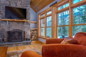 Walk to South Ridge, Hot Tub, Fireplace! - Image 5