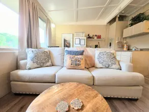 #03 - Fantastic Lakeside Studio Cottage- Pet Friendly - Image 2