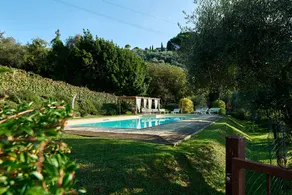 Villa Mareli surrounded by vineyards with pool-spa - Image 5