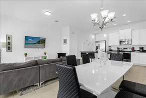 Cozy 4 BD/3 BA Private Pool! Festival (232 CD) - Image 3