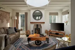 Stunning Gate House perfect for Romantic retreat - Image 3