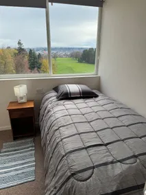 Apartment in the eastern sector with parking! - Image 4