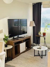 Apartment in the eastern sector with parking! - Image 2