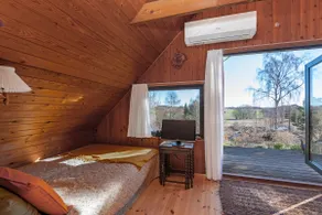 A-frame house with lovely light and peace and quiet - Image 3