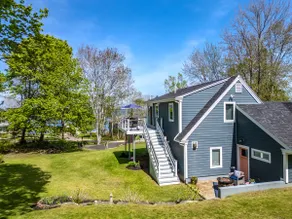 Oceanview Escape near Maine Beaches - Image 3