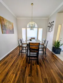 Quiet Cul-de-Sac Home: Huge Yard + Ample Parking - Image 4