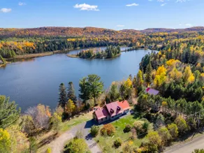 Le Selve • Waterfront • Parc de la Mauricie - Image 2