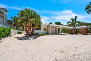 The Palm Leaf home - Image 5
