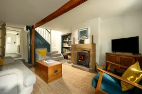 Blackbird Cottage near walks and Jurassic Coast - Image 3