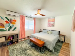Bright, King Beds, Patio, Laundry, Walk to Downtown! - Image 2