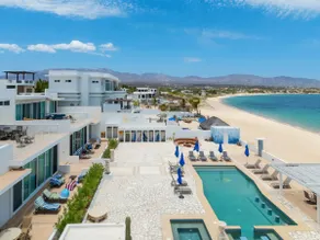 Luxurious Beach-front Villa with Pool & Fire-Pit - Image 5